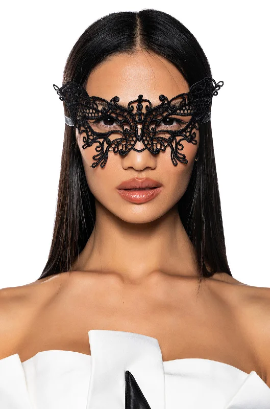 MASQUERADE LACE MASK