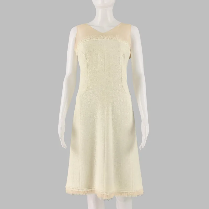 CHANEL Size 8 Cream Cotton  Acrylic Sleeveless Mid-Calf Dress