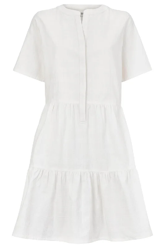 Lisbeth Dress in White