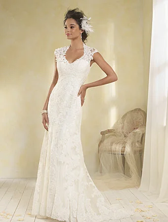 Alfred Angelo Floral Cap Sleeves Lace Gown/8516