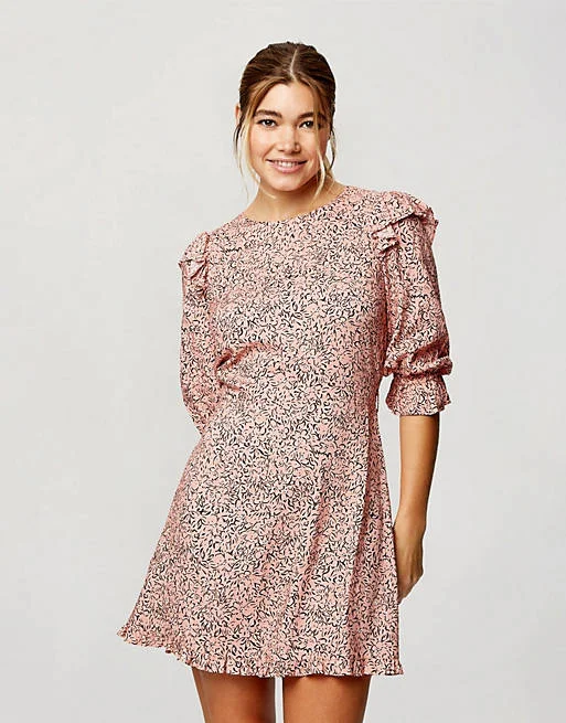 Long Sleeve Tea Dress Pink