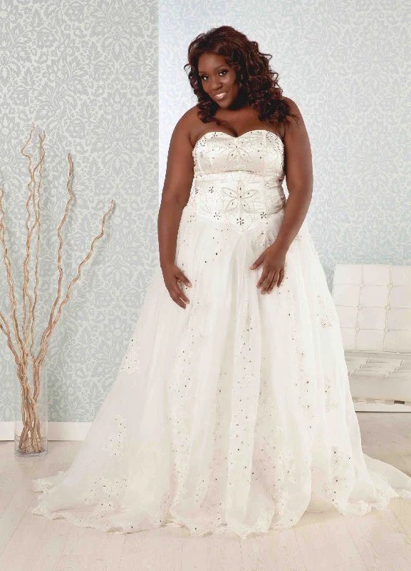 Other Real Size Bride | PLUS SIZE | Madeline