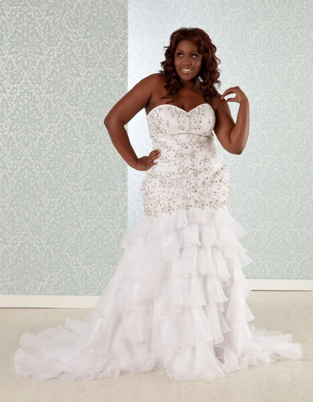 Other Real Size Bride | PLUS SIZE | Savannah