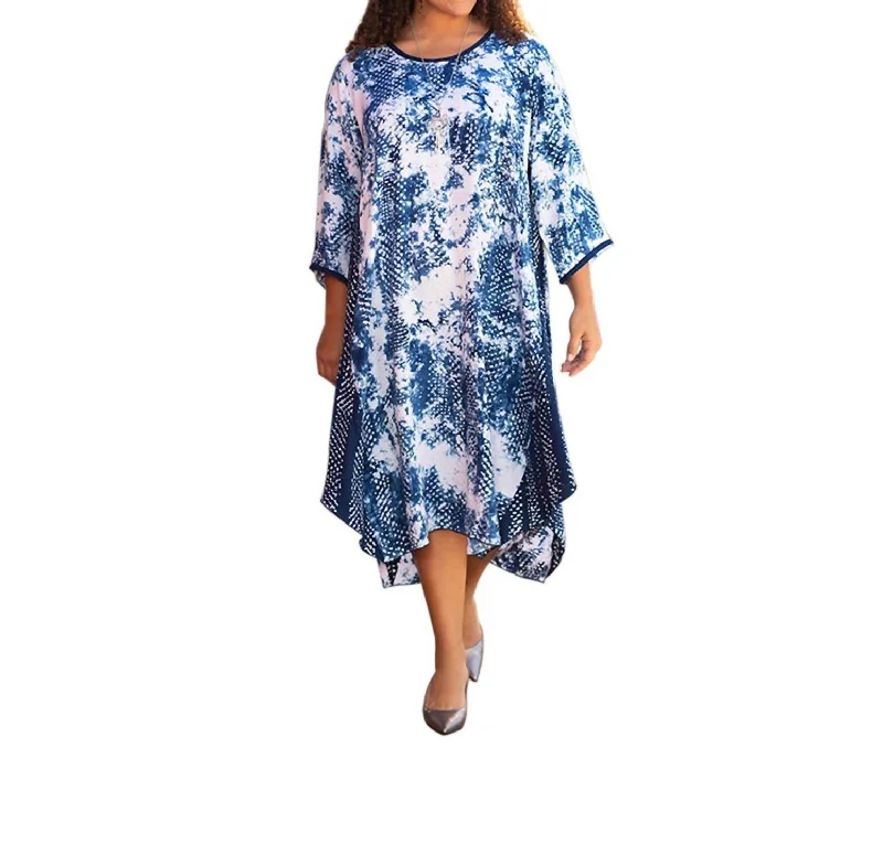 Printed Rayon 3/4 Sleeve Edyth Dress - Plus Size In Ari Navy Dot