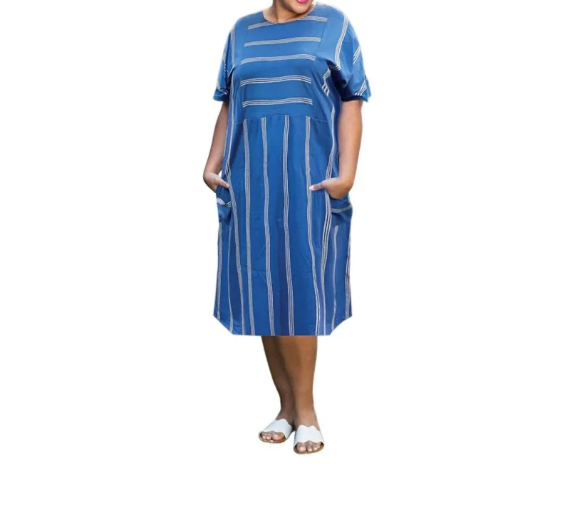 Printed Short Sleeve Double Pocket Jaclyn Dress - Plus Size In Blue Stripe