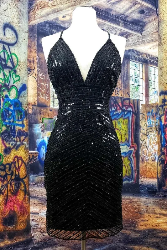 Halter Tight Black Sequined Short Homecoming Dress